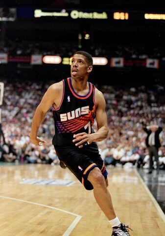 Kevin Johnson, crushed by Barkley