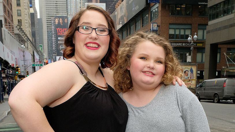 NEW YORK, NY - FEBRUARY 22: Lauryn "Pumpkin" Shannon (L) and Alana "Honey Boo Boo" Thompson visit "Extra" in Times Square on February 22, 2017 in New York City. (Photo by D Dipasupil/Getty Images for Extra)