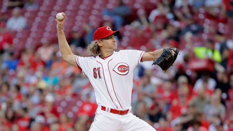 CINCINNATI, OH - APRIL 18: Bronson Arroyo #61 of the Cincinnati Reds throws a pitch against the Baltimore Orioles at Great American Ball Park on April 18, 2017 in Cincinnati, Ohio. (Photo by Andy Lyons/Getty Images)