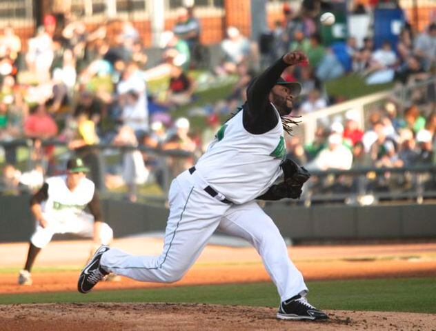 Cueto starts for Dragons