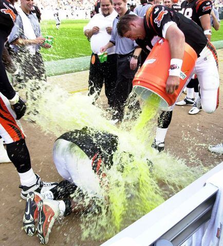 Bets: What color will the Gatorade (or liquid) be that is dumped on the head coach of the winning Super Bowl team? (Odds: Clear/water 2/1, Orange 3/1, Yellow 3/1, Red 5/1, Blue 7/1, Green 10/1)