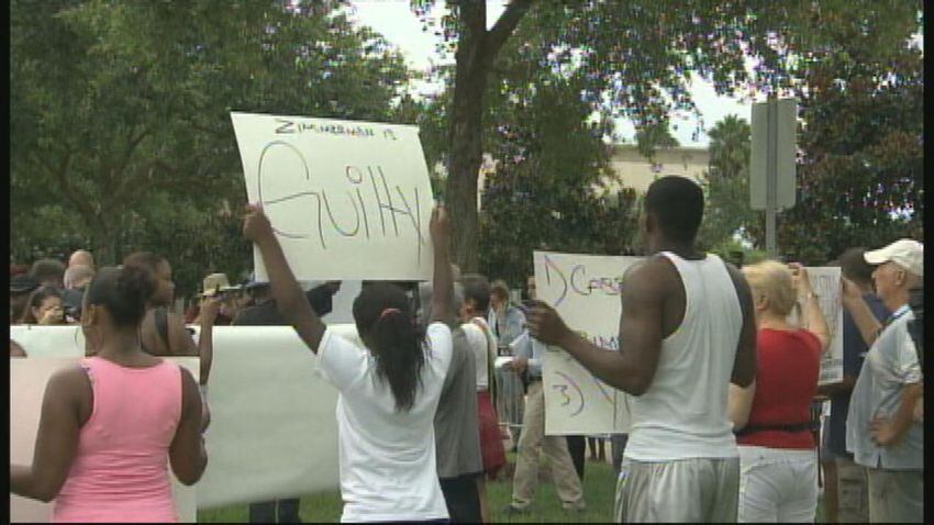 Protesters at Seminole County courthouse