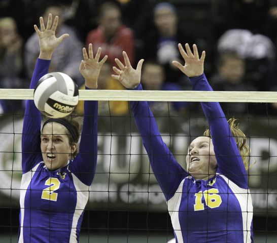 Marion Local vs. McComb Volleyball