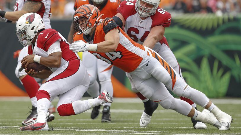 CINCINNATI, OH - OCTOBER 06: Sam Hubbard #94 of the Cincinnati Bengals makes the sack on Kyler Murray #1 of the Arizona Cardinals during the first half at Paul Brown Stadium on October 6, 2019 in Cincinnati, Ohio. (Photo by Michael Hickey/Getty Images)