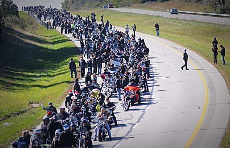 2,800 bikers participate in Toy Run