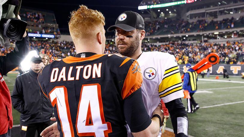 CINCINNATI, OH - DECEMBER 04: Andy Dalton #14 of the Cincinnati Bengals shakes hands with Ben Roethlisberger #7 of the Pittsburgh Steelers after the game at Paul Brown Stadium on December 4, 2017 in Cincinnati, Ohio. (Photo by Andy Lyons/Getty Images)