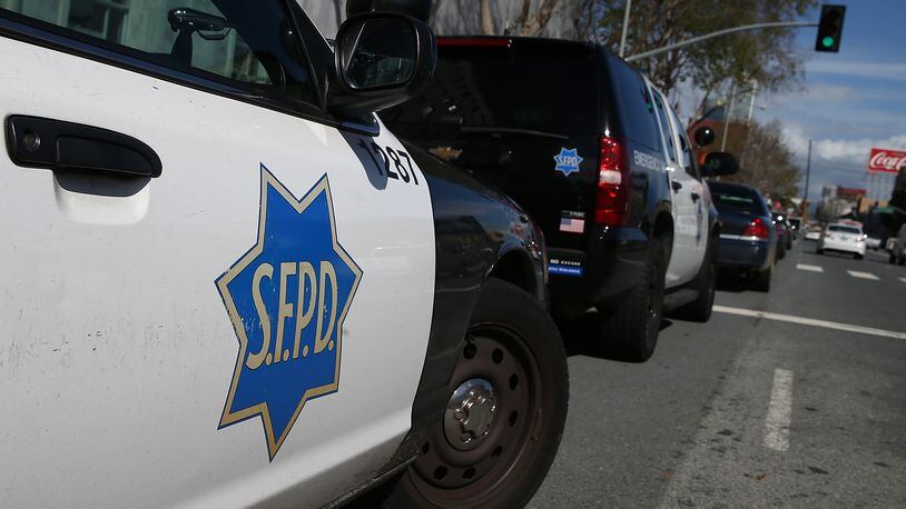 A San Francisco police officer's cries for help were answered by a group of bystanders when they helped subdue a homeless man who had tackled the officer.
