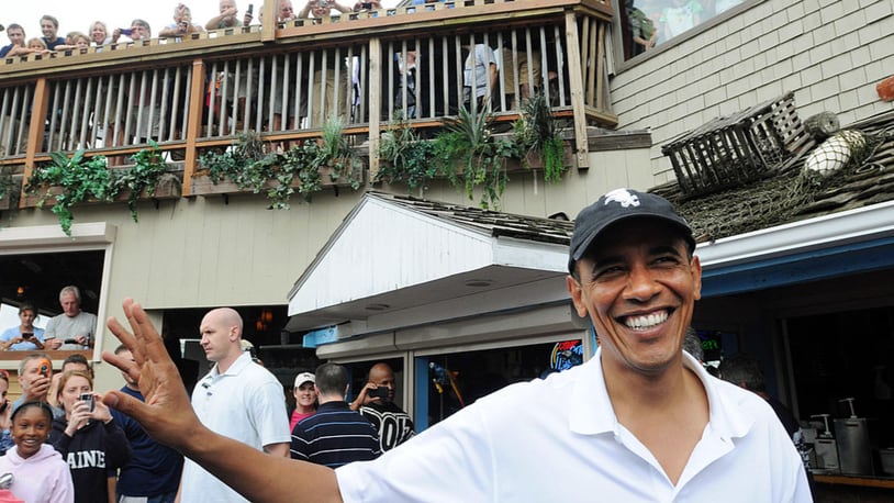 U.S. President Barack Obama goes to lunch at Nancy's Restaurant while vacationing on Martha's Vineyard with his family August 25, 2010 in Oak Bluffs, Massachusetts. (Photo by Darren McCollester/Getty Images)