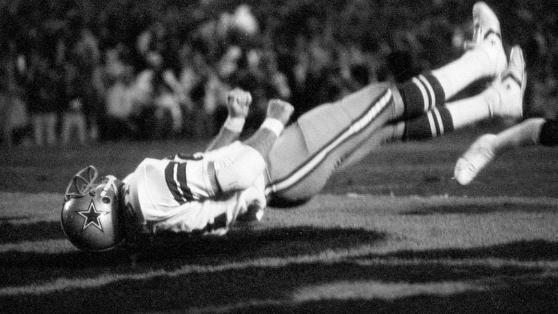 Dallas Cowboys tight end Jackie Smith (81) misses a sure touchdown and falls to the ground and stiffens his body in disappointment in the end zone during Super Bowl XIII action against Pittsburgh Steelers in Miami, Fla., Jan. 22, 1979.  The catch would have tied the game in the third quarter.  The Steelers won, 35-31. (AP Photo/Miami Herald)