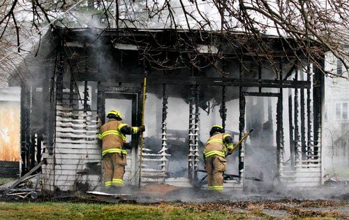 Garage catches fire in Springfield