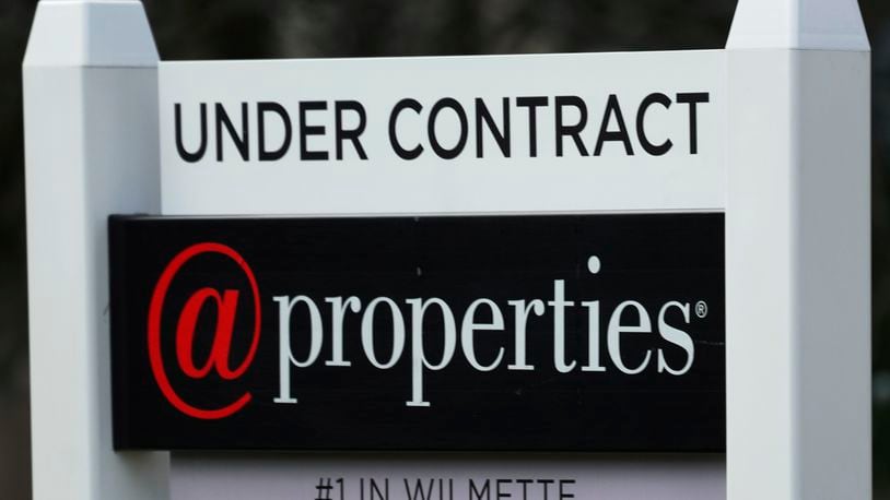 A sign announcing that a home is under contract is displayed in Wilmette, Ill., Thursday, March 28, 2024. On Thursday, April 4, 2024, Freddie Mac reports on this week’s average U.S. mortgage rates. (AP Photo/Nam Y. Huh)