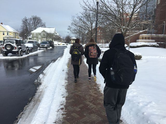 Snowy day on UD campus