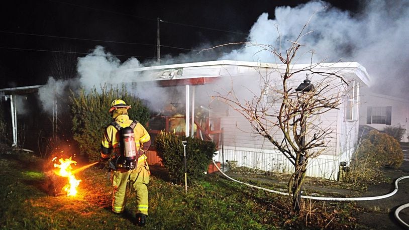 A mobile home caught on fire in the Edgewood Estates Mobile Home Park early Monday morning.