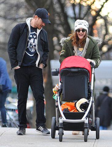 Drew Barrymore and Will Kopelman with baby Olive