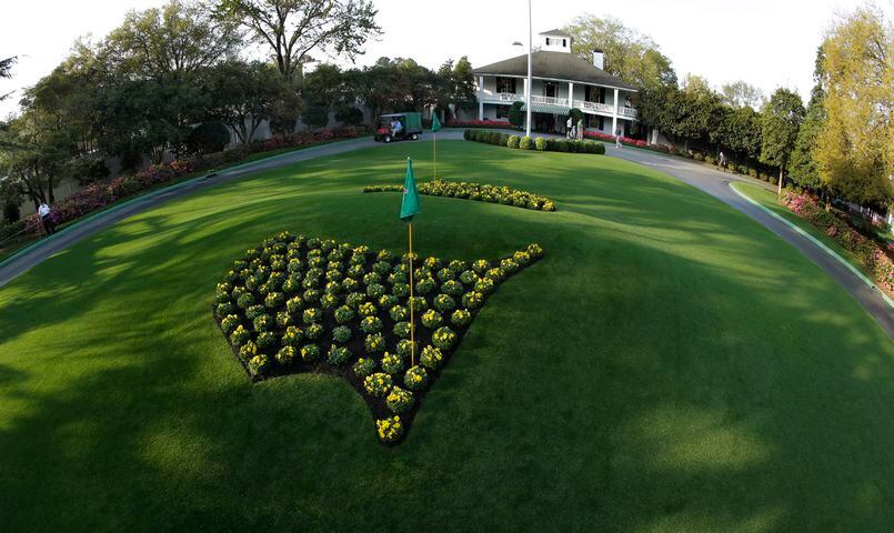 The scene at Augusta National April 8