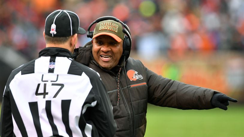 CLEVELAND, OH - NOVEMBER 19: Head coach Hue Jackson of the Cleveland Browns talks with a line judge in the first half against the Jacksonville Jaguars at FirstEnergy Stadium on November 19, 2017 in Cleveland, Ohio. (Photo by Jason Miller/Getty Images)