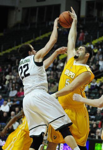 The Raiders fell to Valparaiso 68-61 on February 12th at home