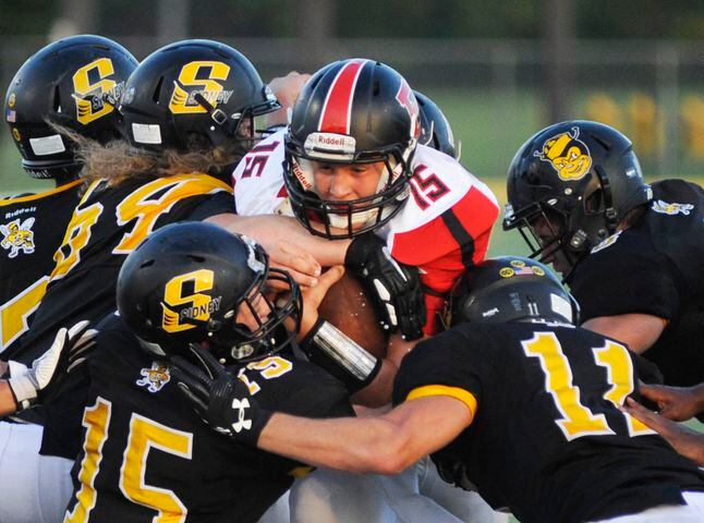 PHOTOS: Bellefontaine at Sidney, Week 2 football