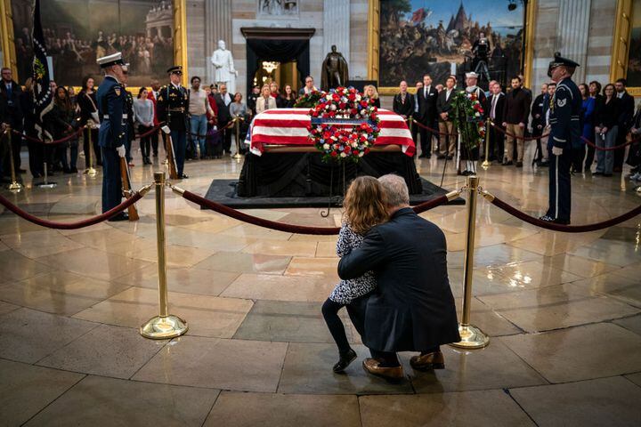 Photos: Family, friends, colleagues pay final respects to George H.W. Bush