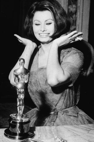 1962: Sophia Loren