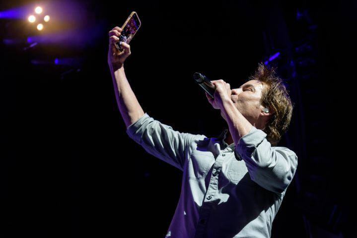 PHOTOS: Train & Parmalee Live at Rose Music Center