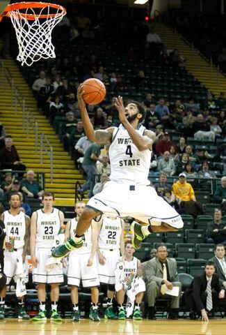 Griffin, Young help Wright State stop Oakland’s Bader