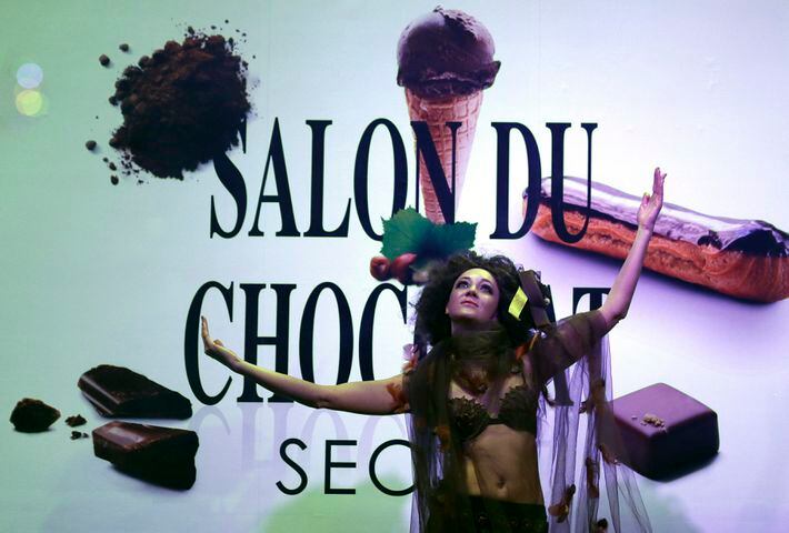 Chocolate fashion shows in South Korea, China