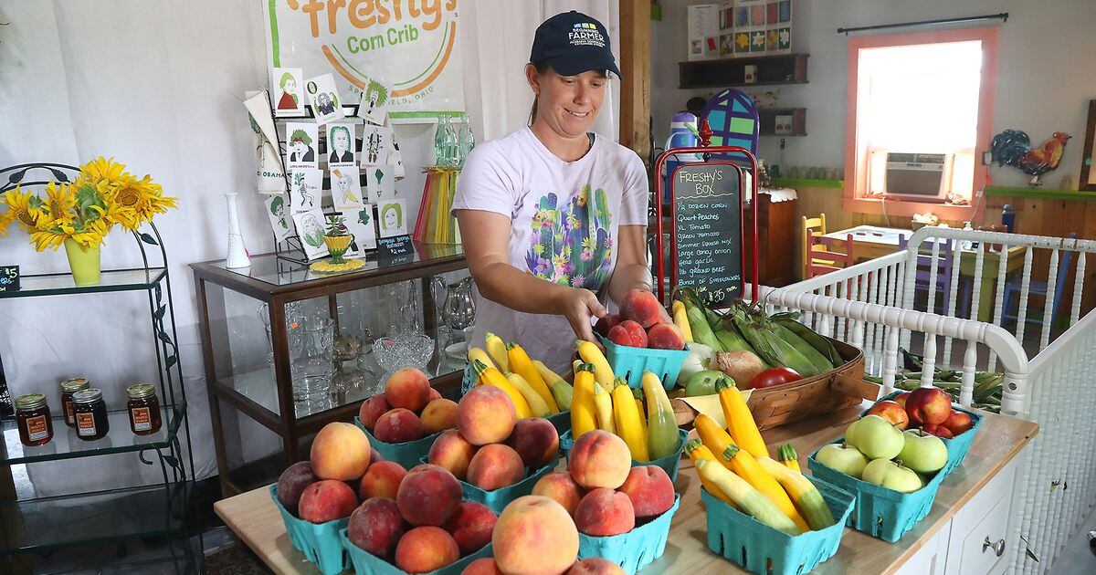 Freshy’s Corn Crib market brings local produce to community