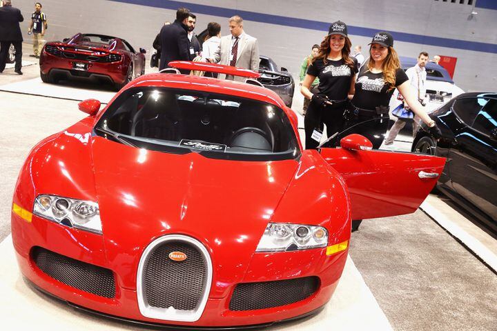 Bugatti shows off their $1.5M Veyron
