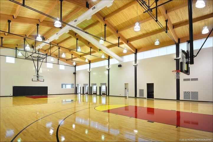 Home has 15-car garage, 'NBA-quality' basketball court