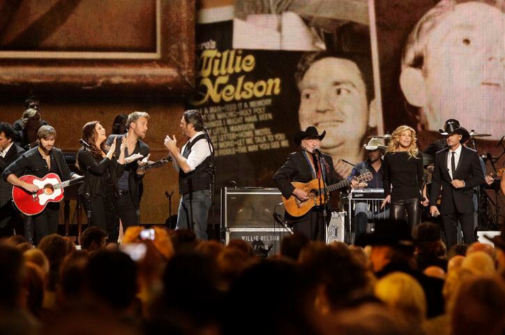 Tribute to Willie Nelson at the 2012 CMAs