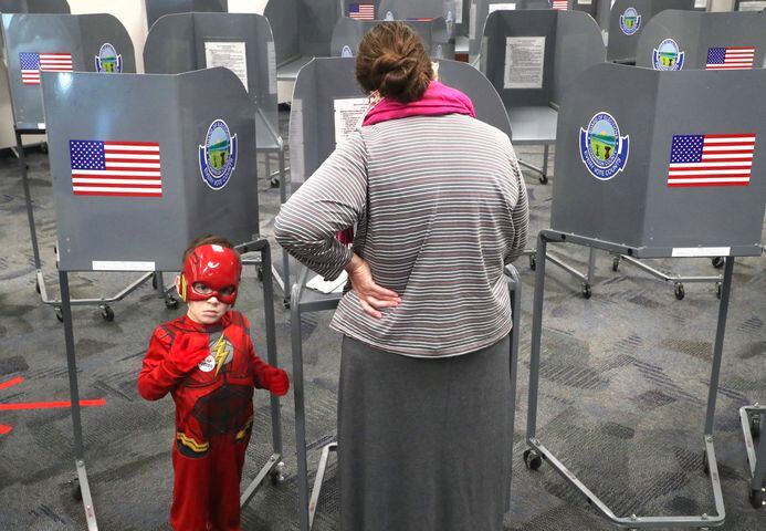 PHOTOS: Election day, Nov. 3, 2020
