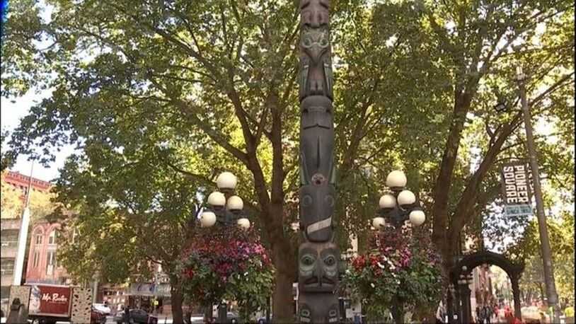 Groups are working to replace the totem poles in Seattle with authentic indigenous art. (Photo: KIRO7.com)