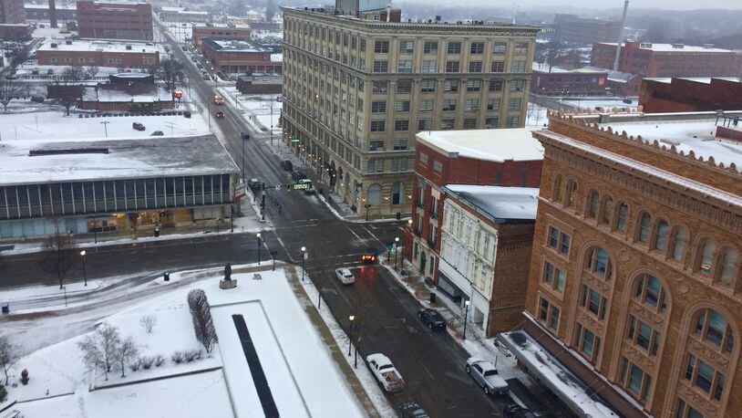 Snow in downtown Springfield. Jeff Guerini/Staff