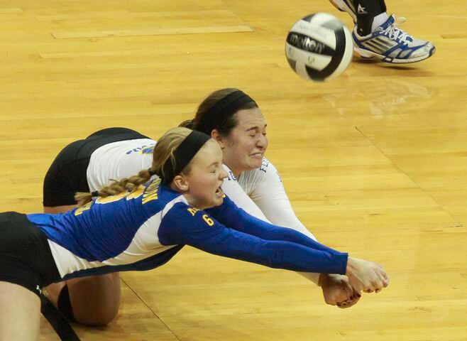 Marion Local vs. McComb Volleyball
