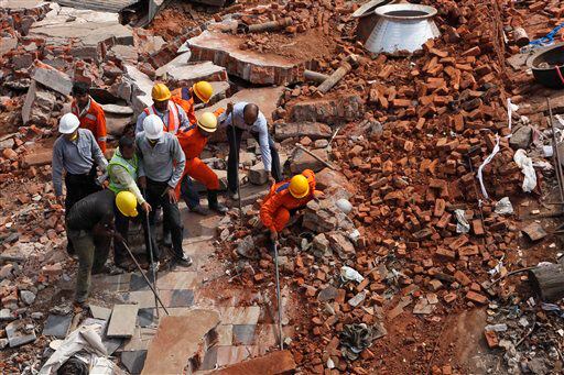 India Building Collapse