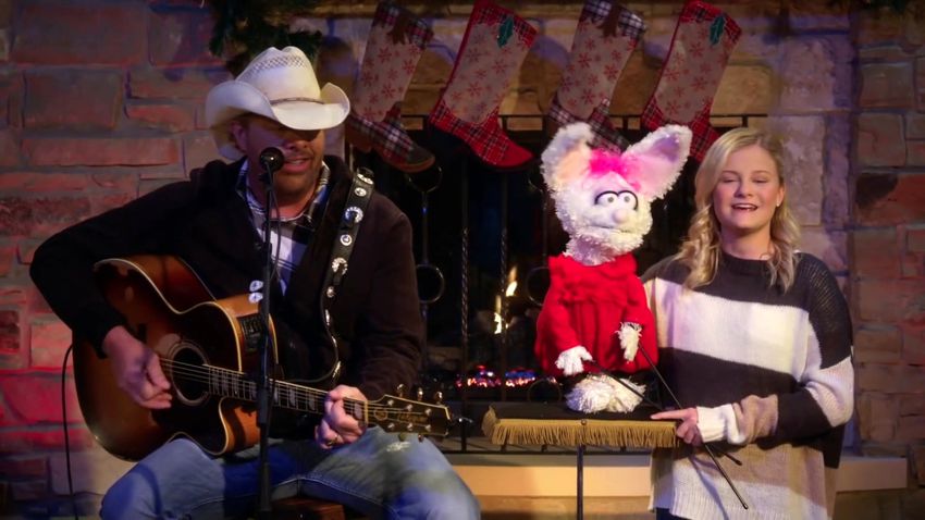 Darci Lynne: My Hometown Christmas: Darci Lynne And Toby Keith Sing Rudolph The Red-Nosed Reindeer