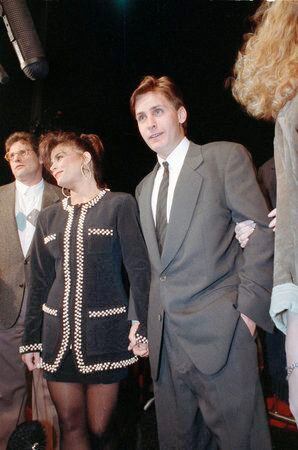 1992: Paula Abdul and Emilio Estevez