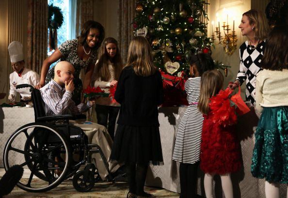 Michelle Obama introduces 2013 White House holiday decorations