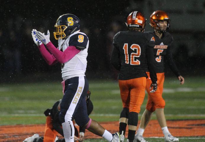 Photos: Springfield holds on after late comeback by Beavercreek