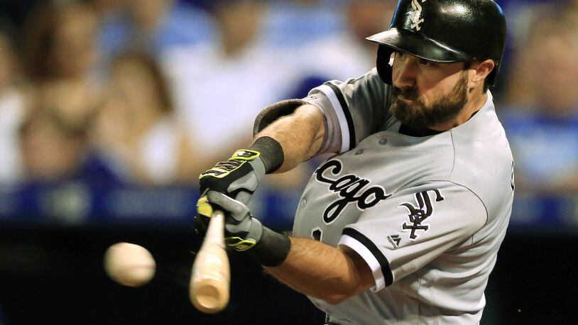 The White Sox’s Adam Eaton bats against the Kansas City Royals at Kauffman Stadium in Kansas City, Mo., in August. (AP Photo/Orlin Wagner, File)