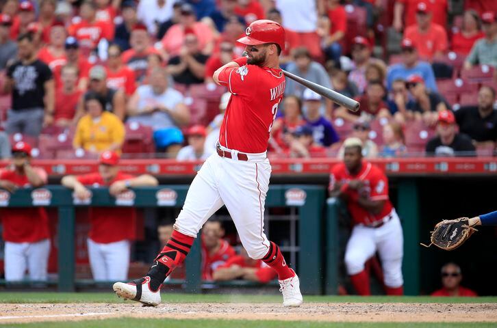 Photos: Reds first team to sweep Astros in 2019