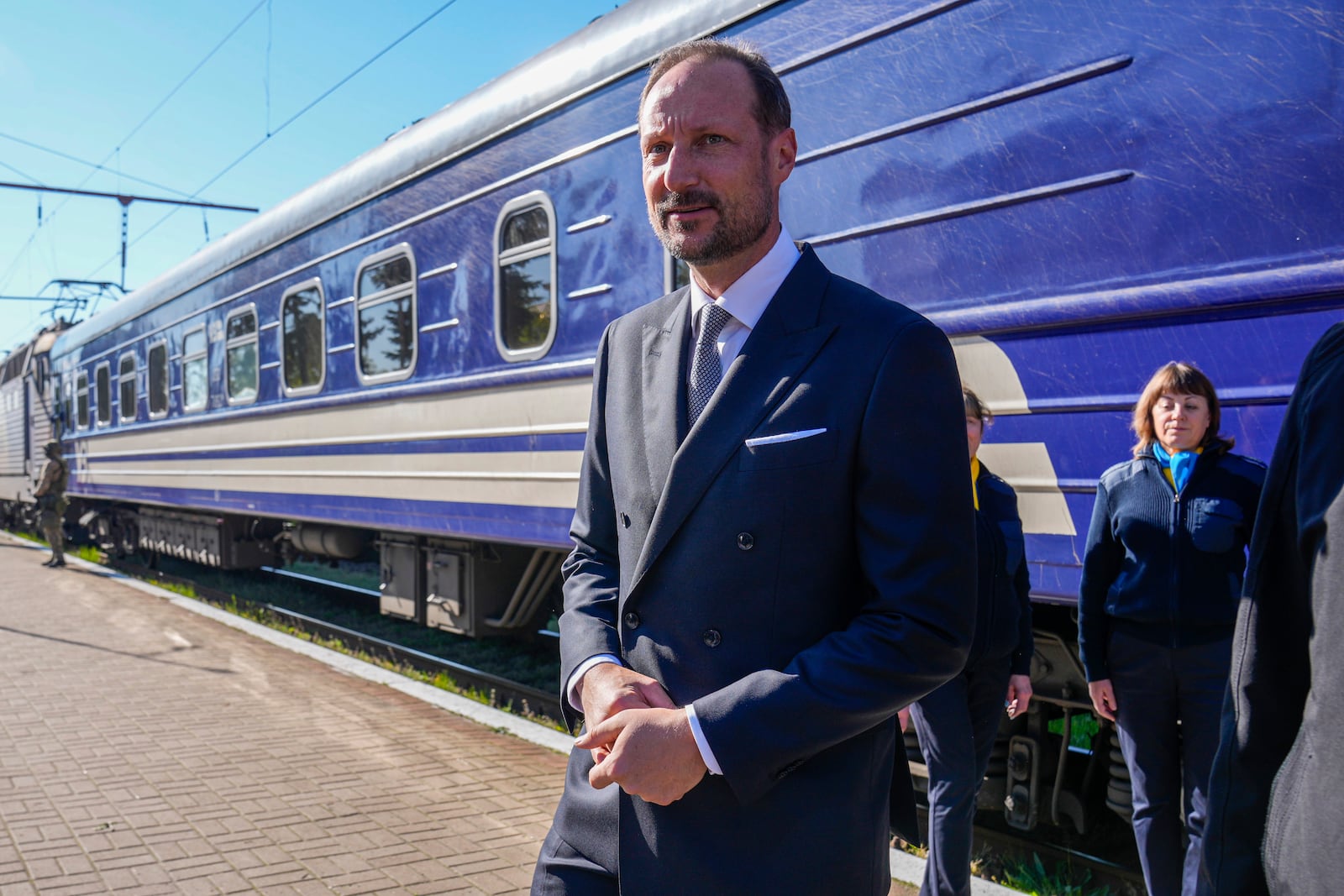 Norway's Crown Prince Haakon arrives at the train station in Kyiv, Ukraine, Tuesday, May 20, 2025. (Heiko Junge/NTB Scanpix via AP)