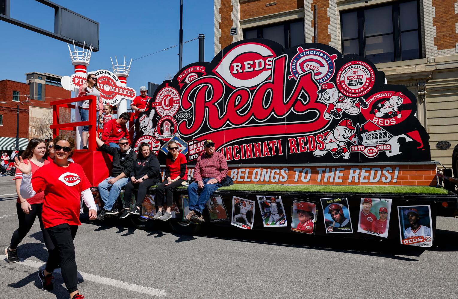 033023 Reds Parade