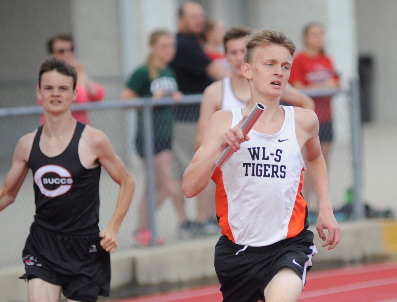 Photo gallery: D-III district track and field at Piqua