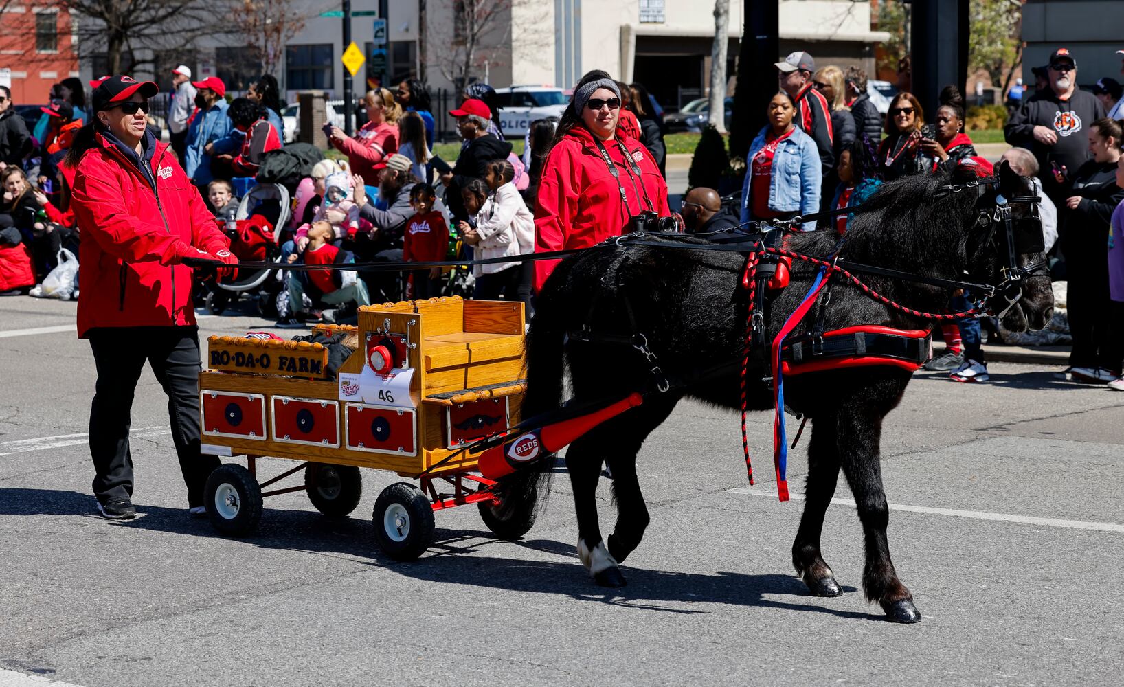 033023 Reds Parade
