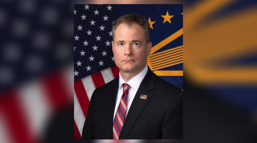 Jeff Rinehart, a ’93 graduate of Cedarville University, oversees the United States Secret Service operations in 63 countries. CONTRIBUTED