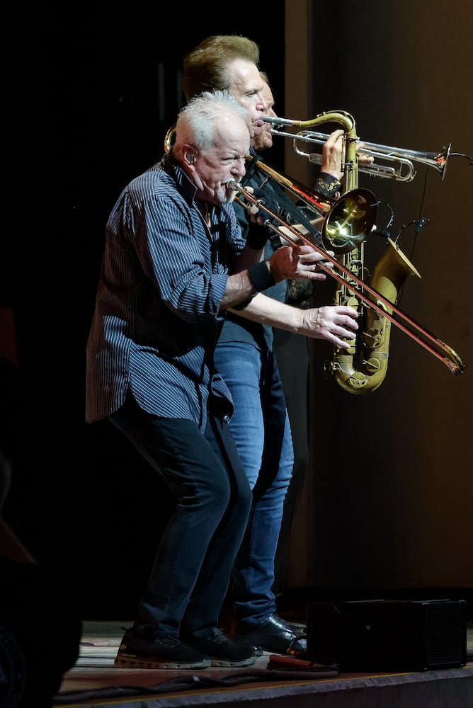 PHOTOS: Chicago live at Rose Music Center