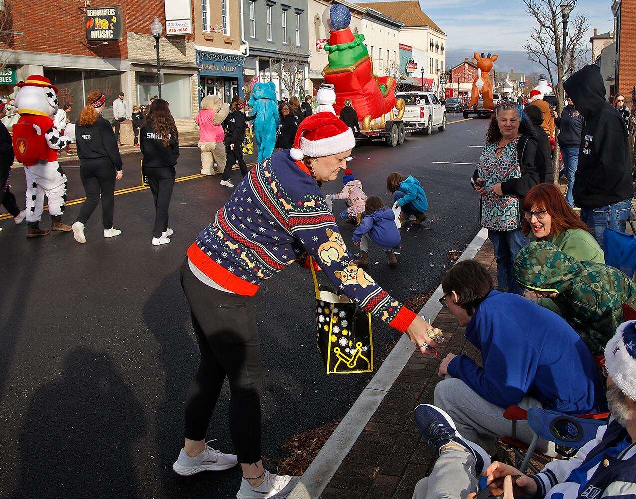 New Carlisle Christmas SNS