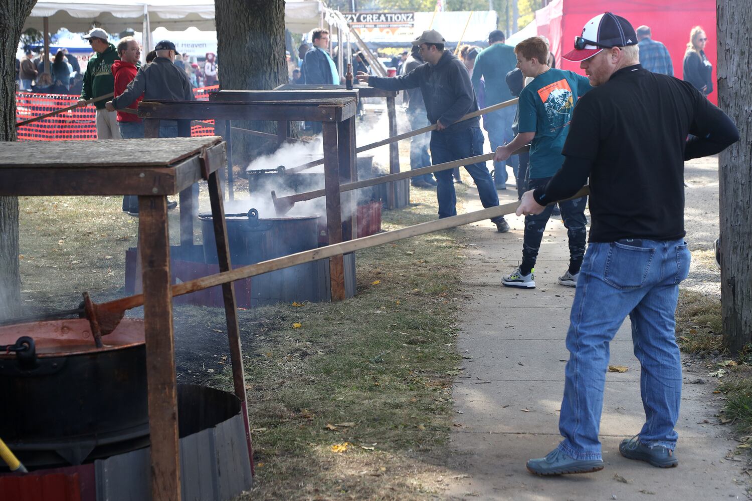 Apple Butter Festival SNS